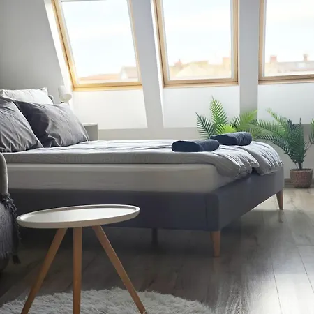 Greenstreetapartment *